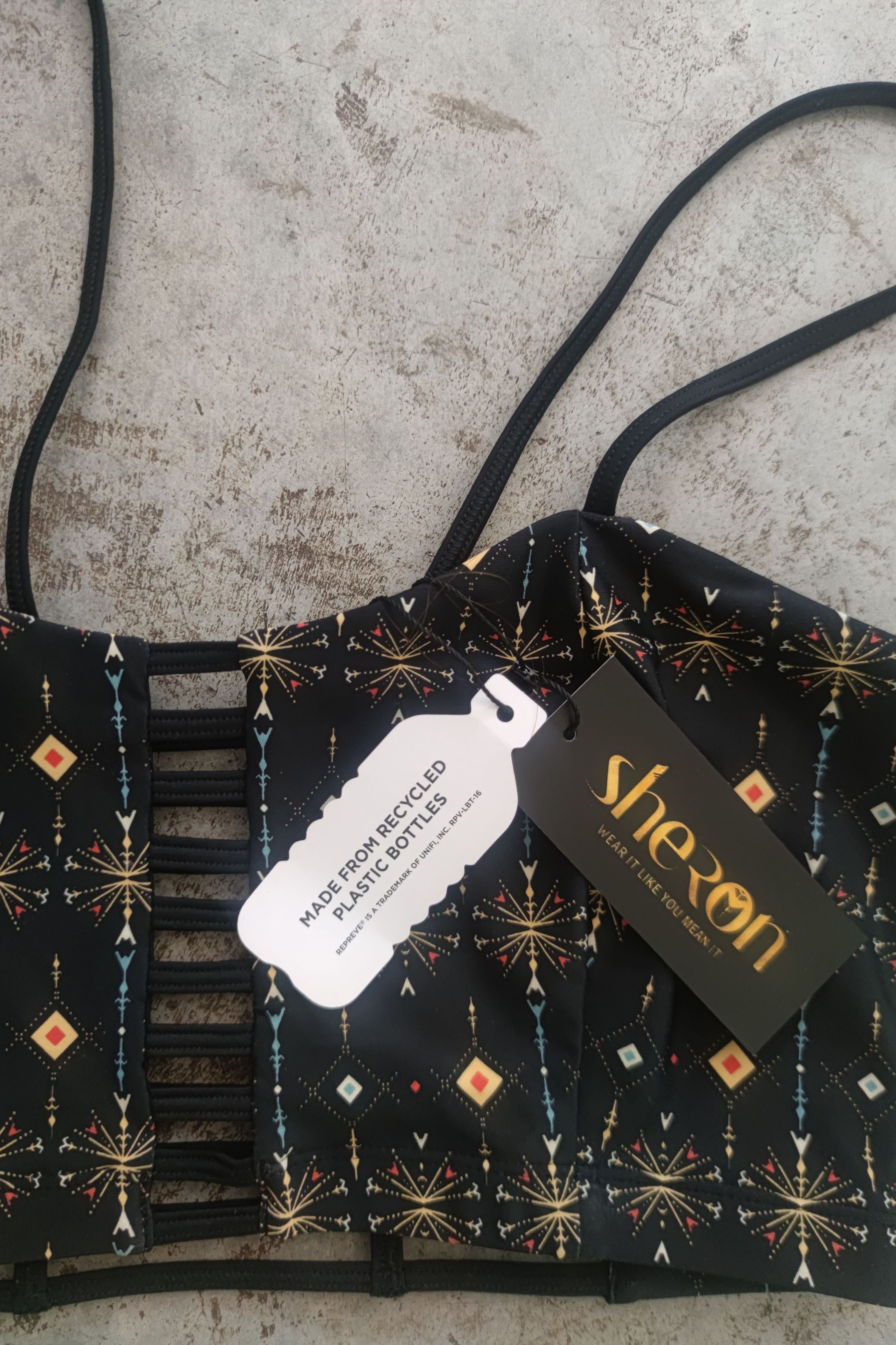 Mia Crop top✦ Fireworks Print