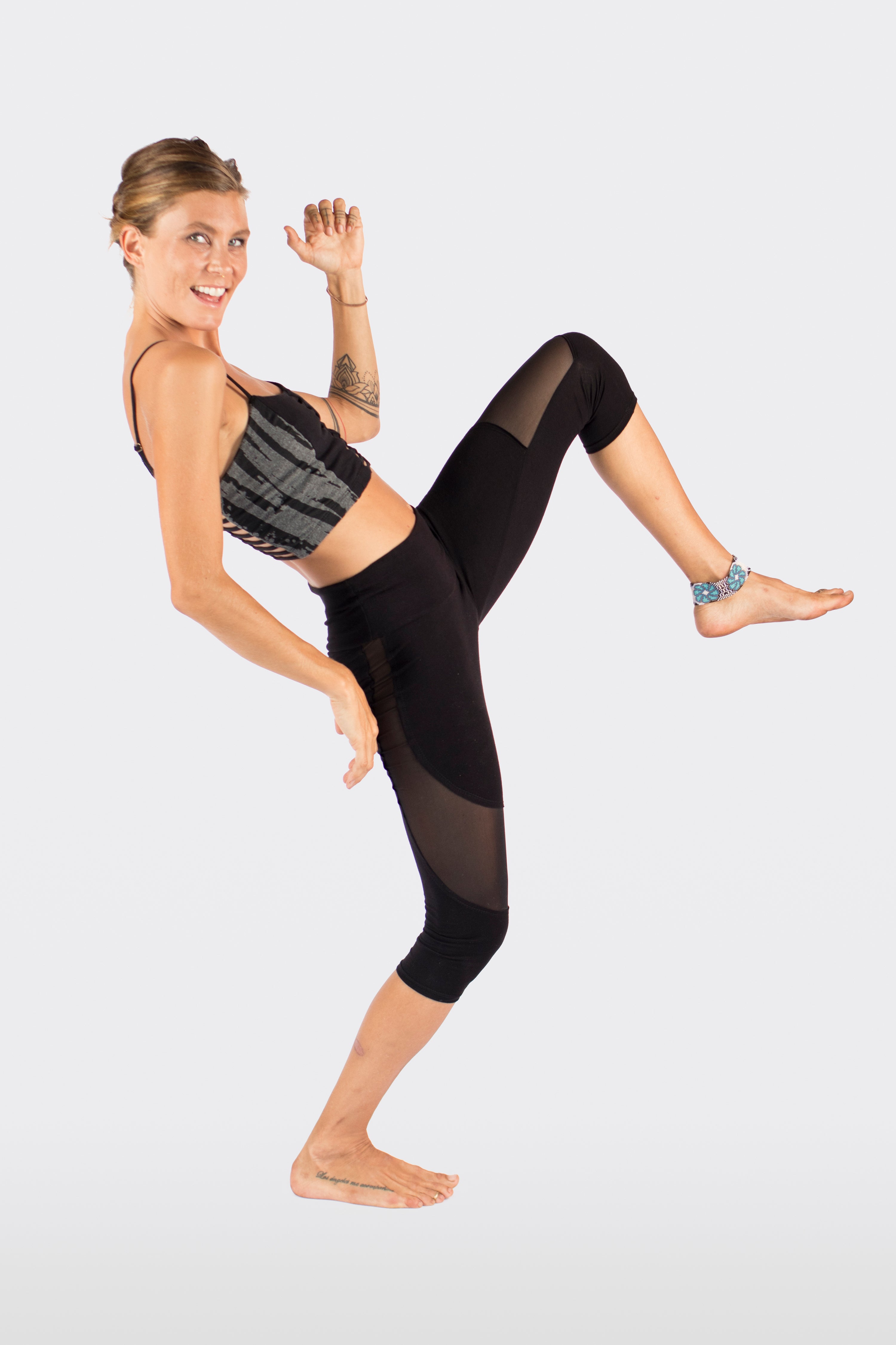 Sheera leggings ✦ Black sheer