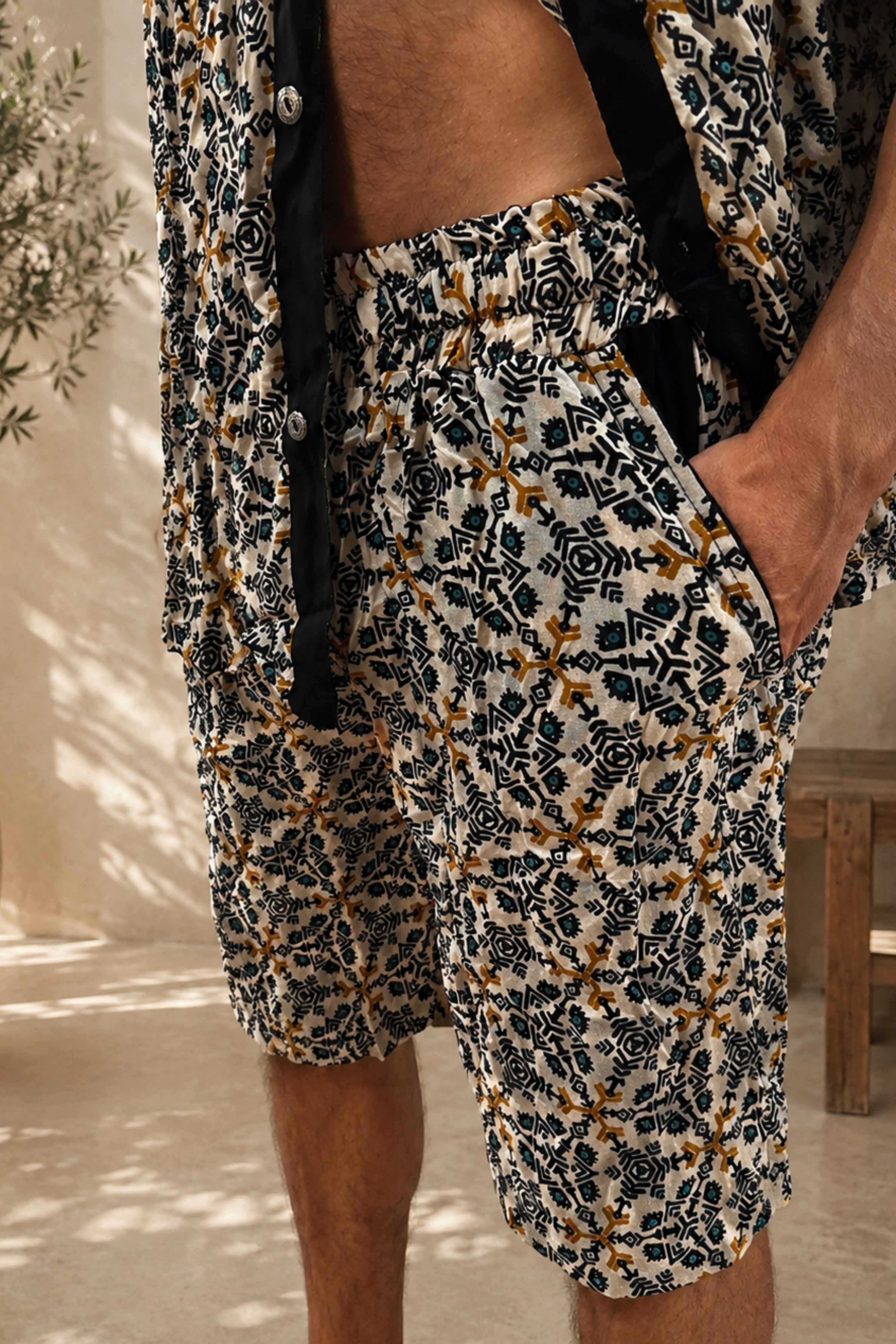 Milo Shorts ✦ Faluja Blue Eyes