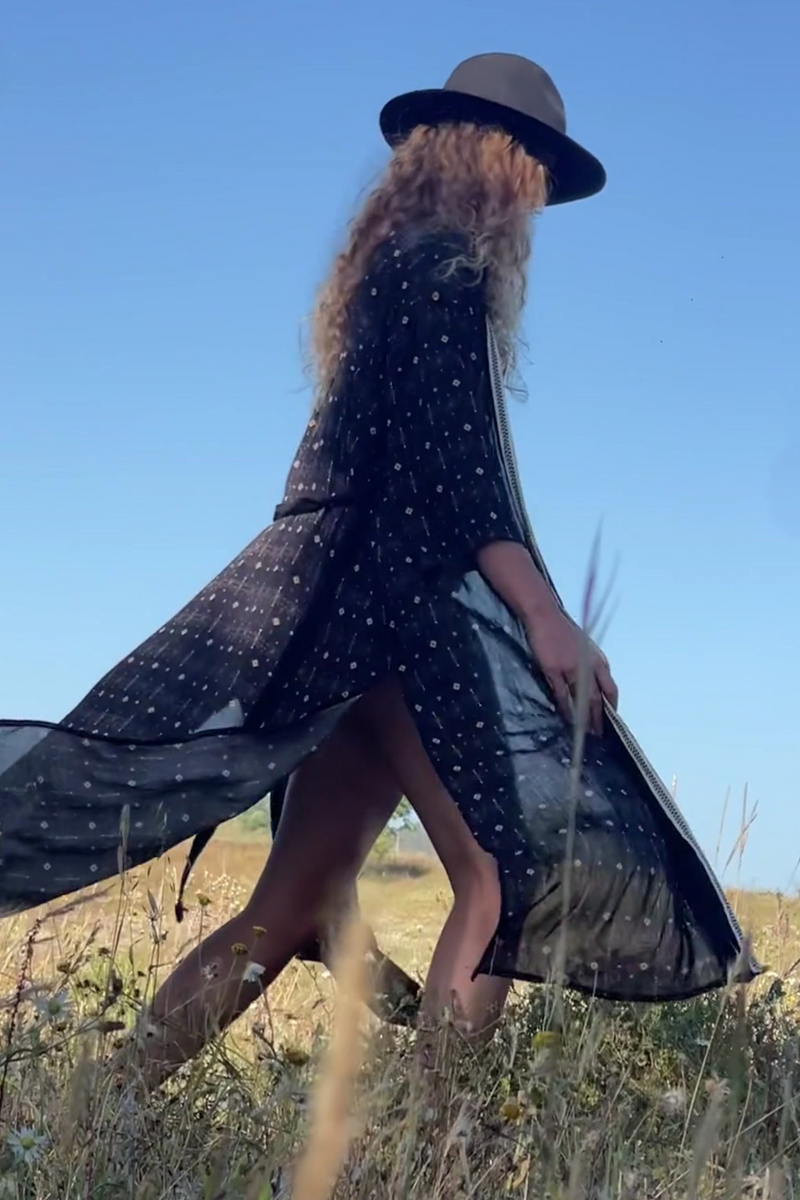 Boho Kimono -->  Fireworks print