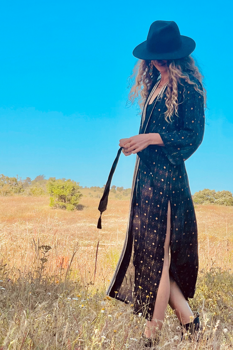 Boho Kimono -->  Fireworks print