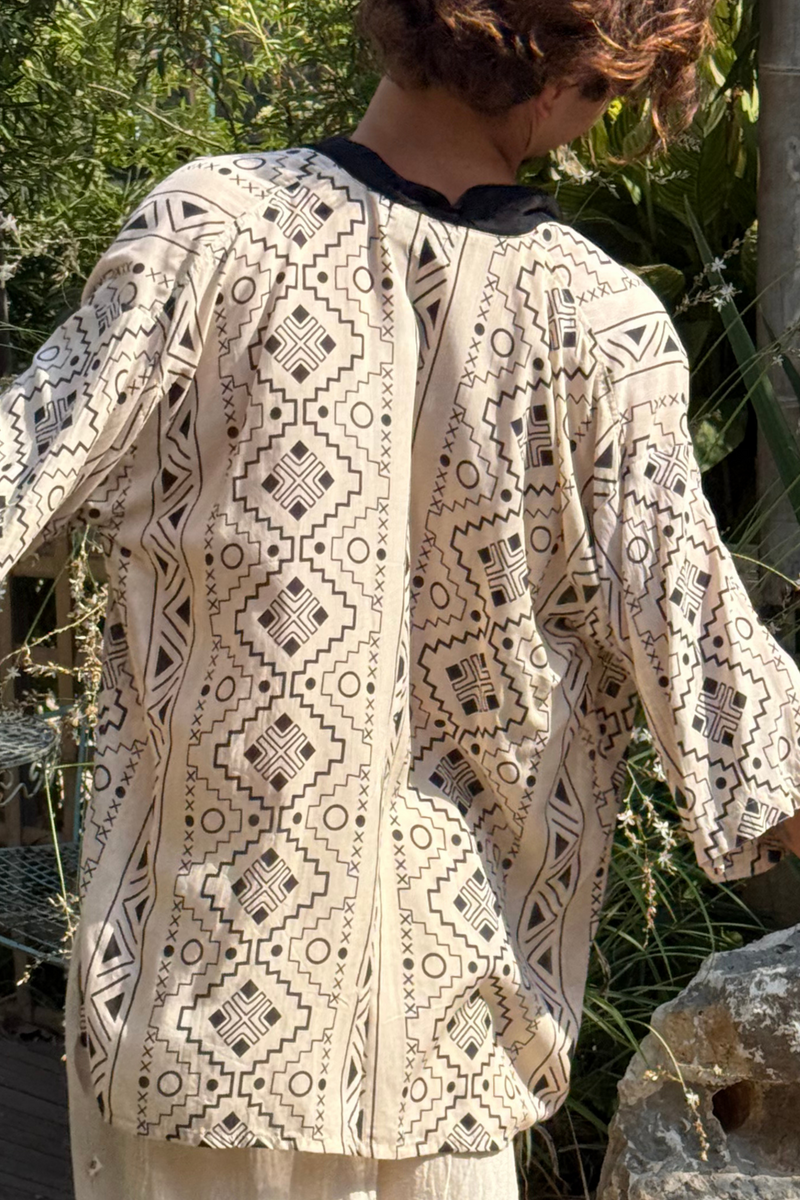 Men's Kimono --> BW Print