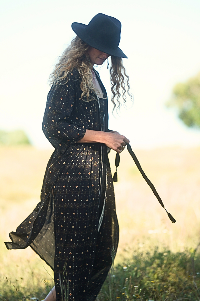 Boho Kimono -->  Fireworks print