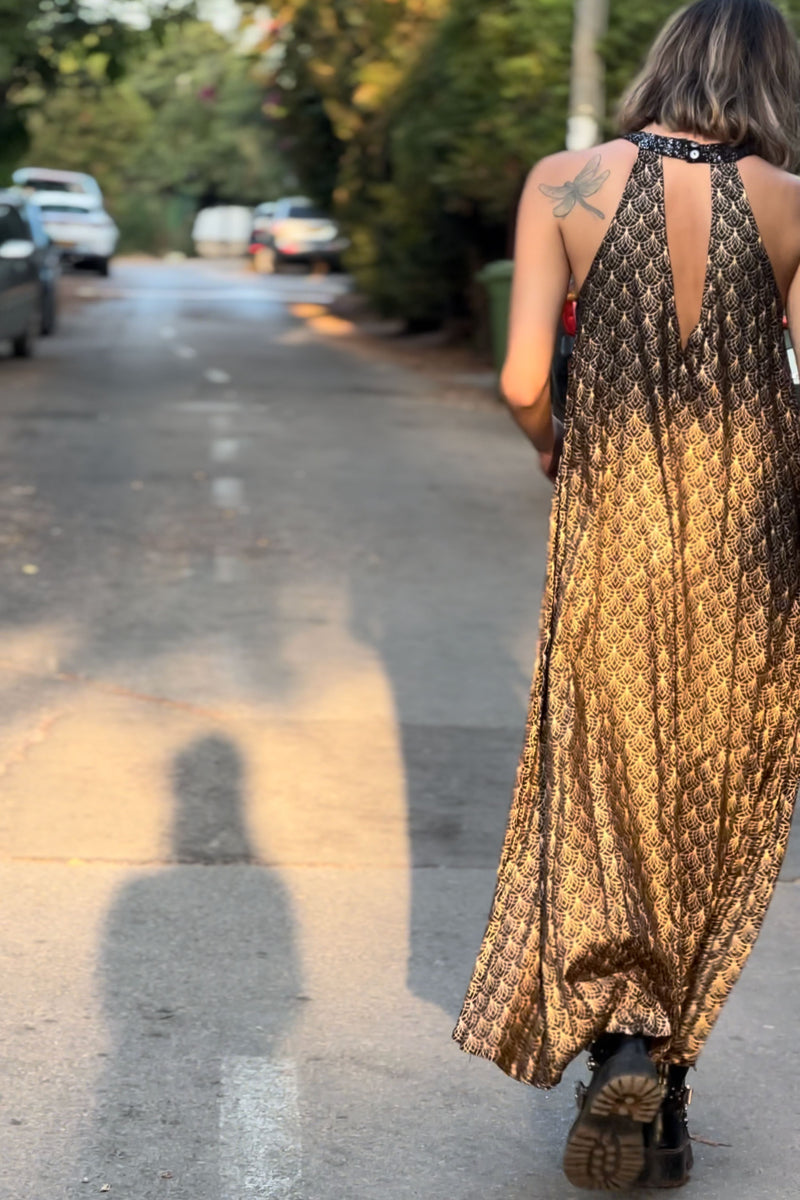 Nina maxi dress --> Gold print