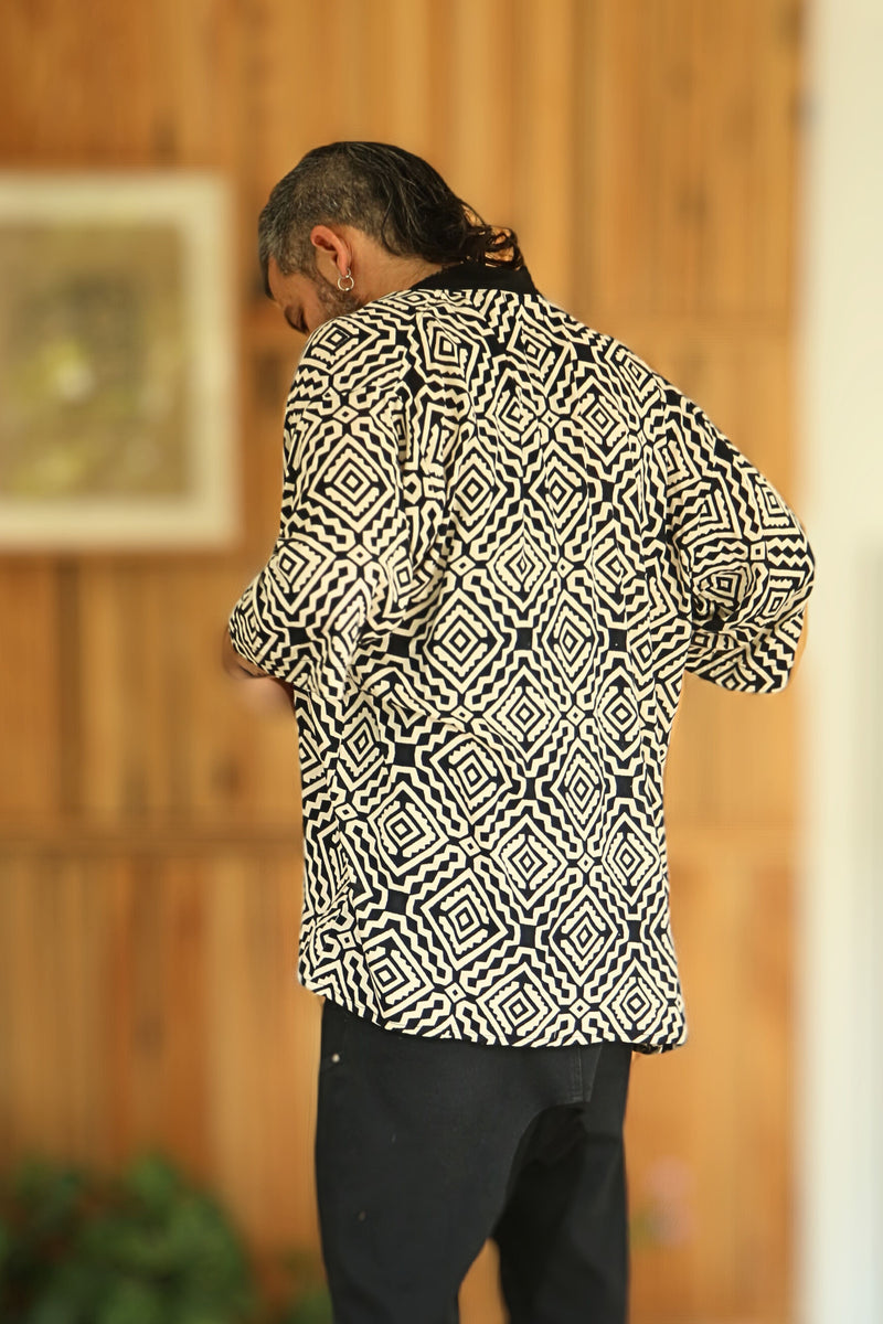 Short Men Kimono--> BW Print - Unisex