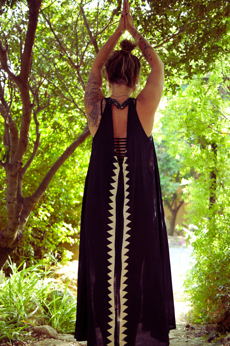 Nina maxi dress --> Tribal print