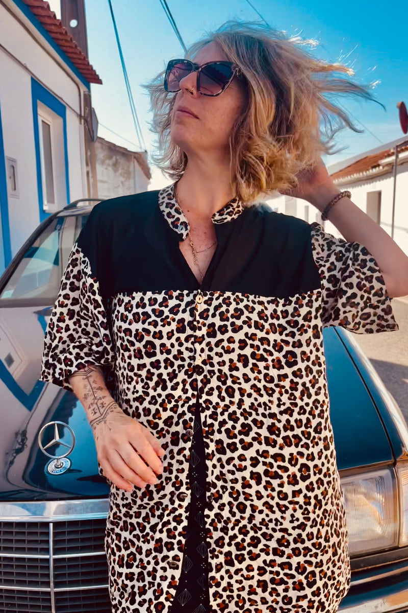 Button tunic dress -->  Leopard print