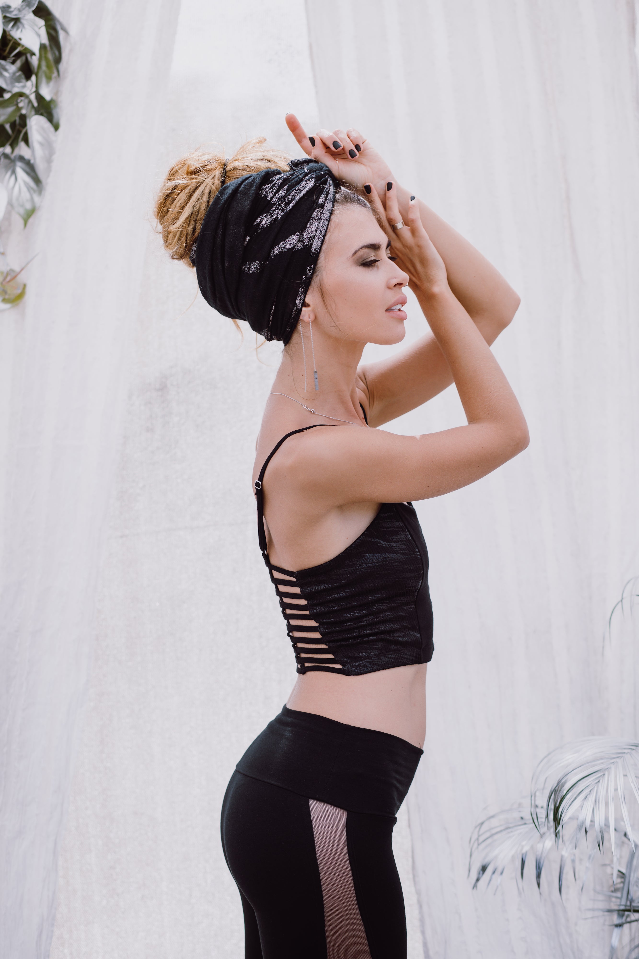 Sheera leggings ✦ Black sheer