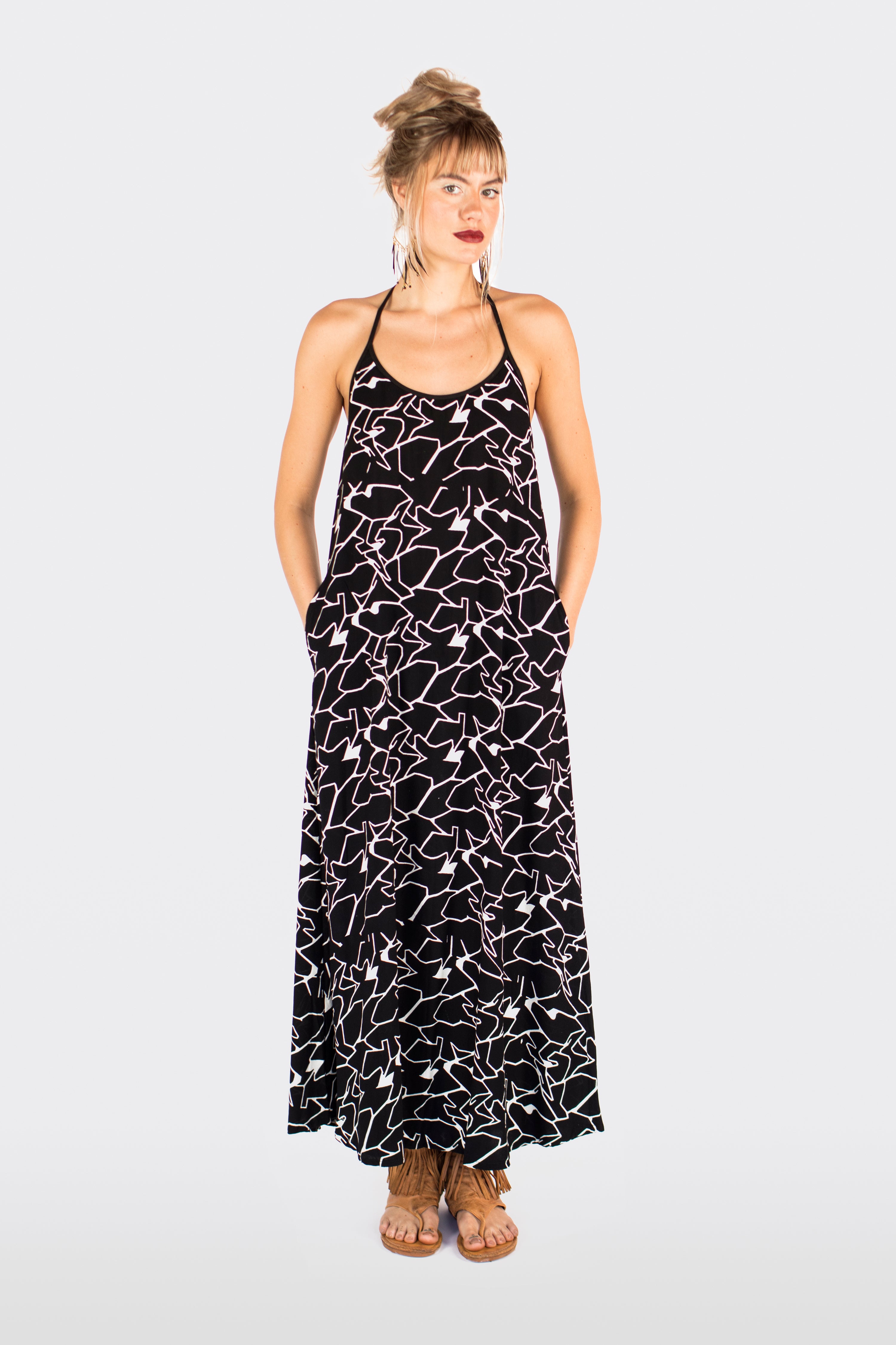 Black And White Long Maxi Dress With pockets