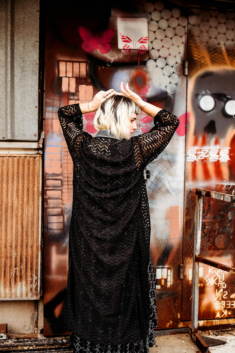 Urban Kimono --> BW