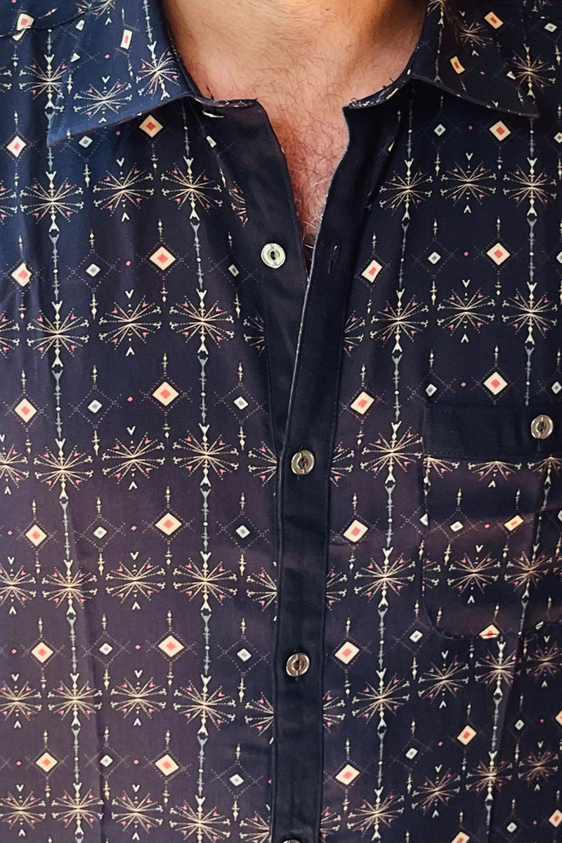 Men's Bold Print Button Shirt